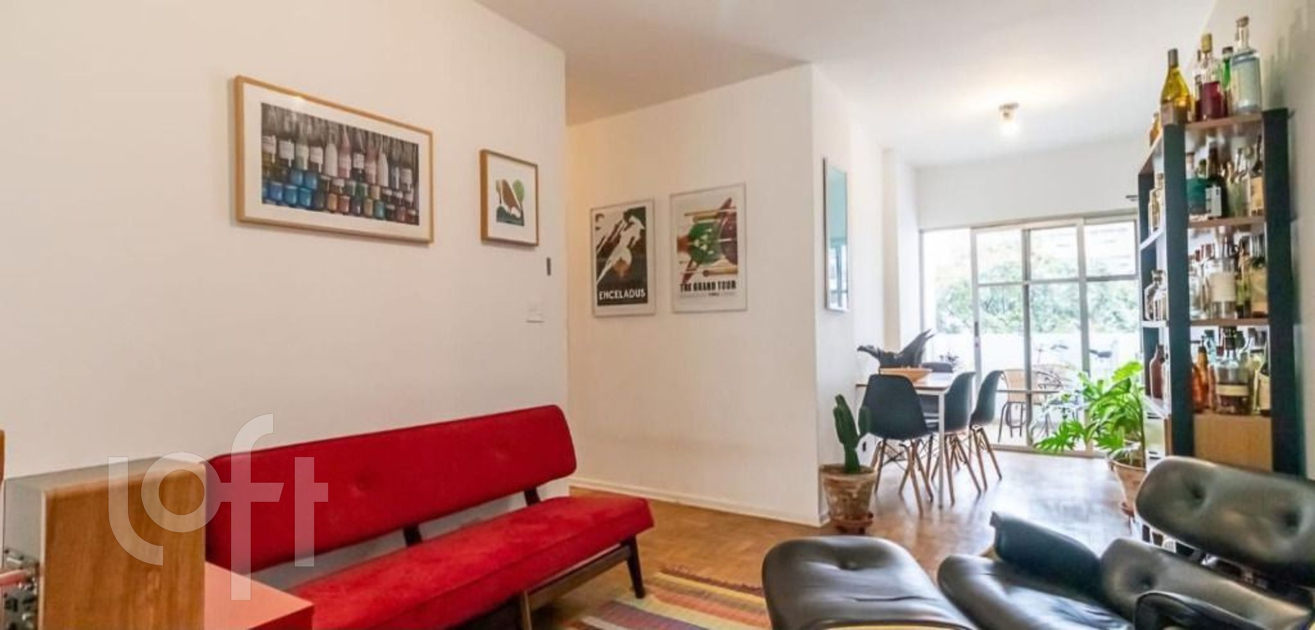 Apartamento à venda com 2 quartos, 73m² - Foto 1