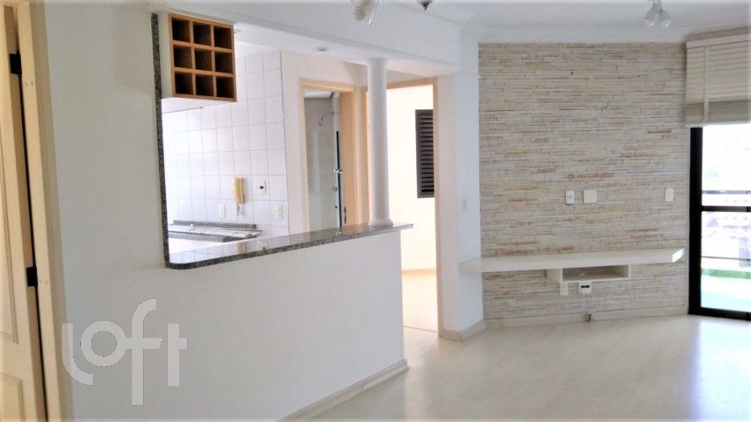 Apartamento à venda com 2 quartos, 56m² - Foto 1