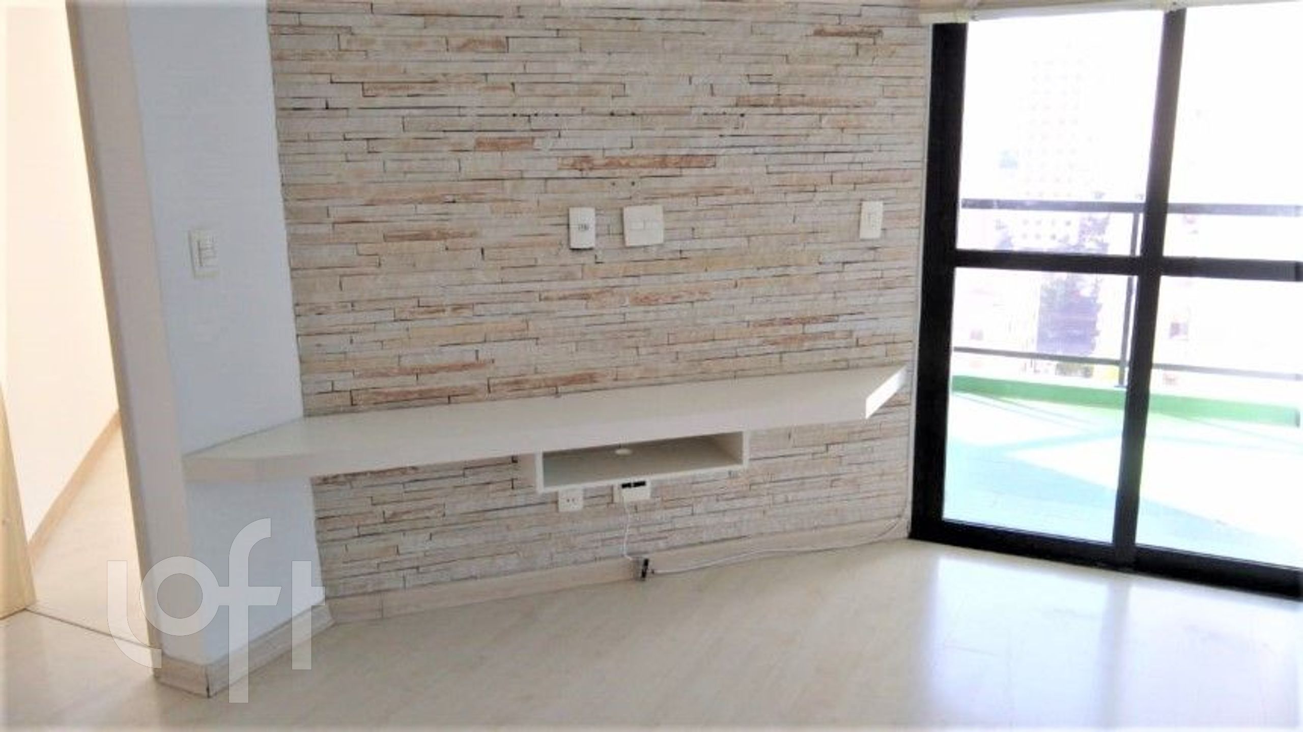 Apartamento à venda com 2 quartos, 56m² - Foto 2