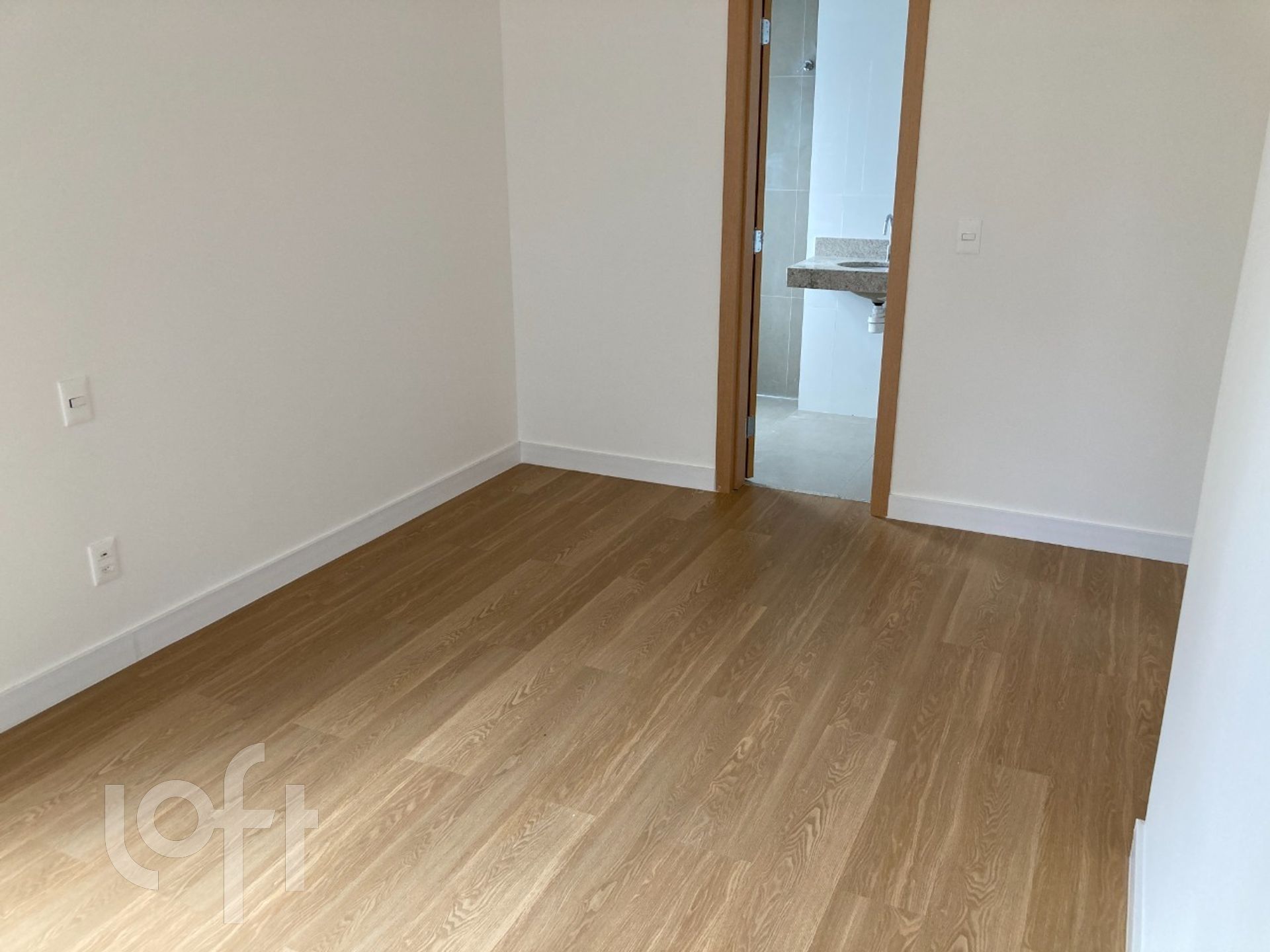 Apartamento à venda com 2 quartos, 71m² - Foto 11