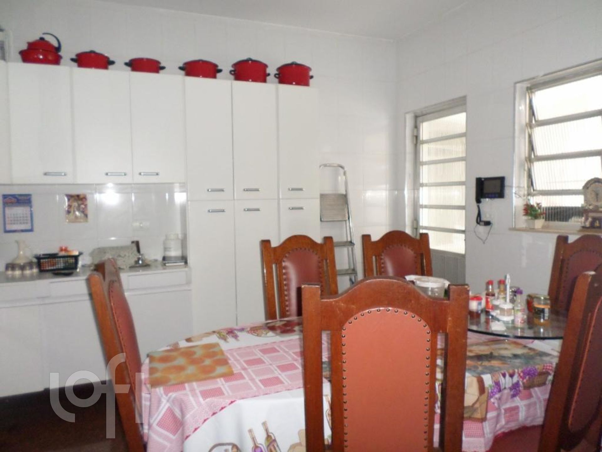 Casa à venda com 3 quartos, 260m² - Foto 11