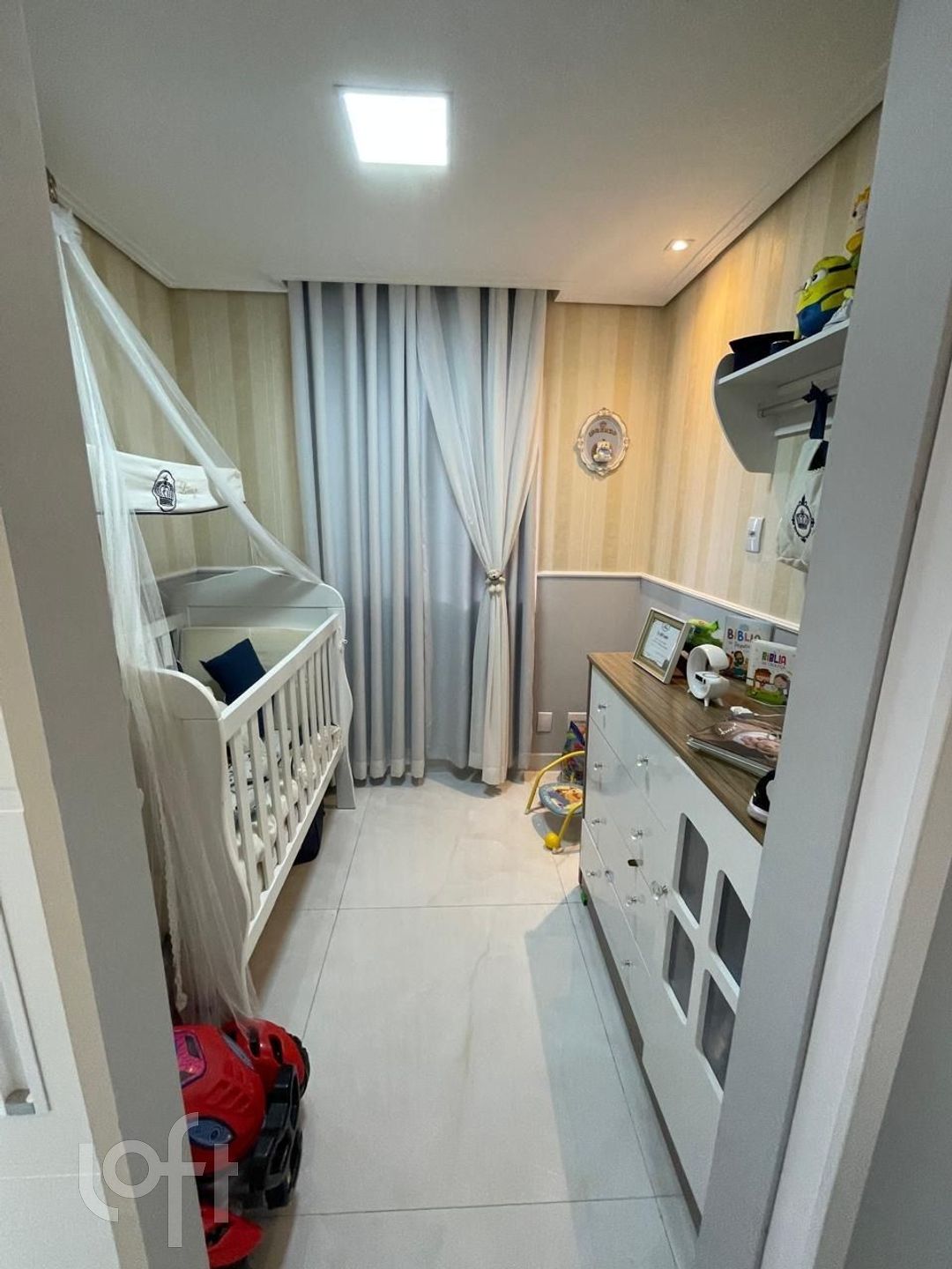 Apartamento à venda com 2 quartos, 78m² - Foto 17