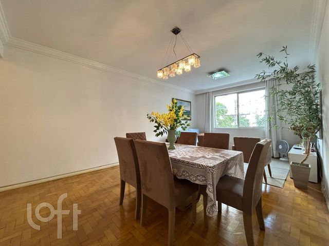 Apartamento com 112m², 3 dormitórios, 1 vaga, Rio Branco em Porto Alegre