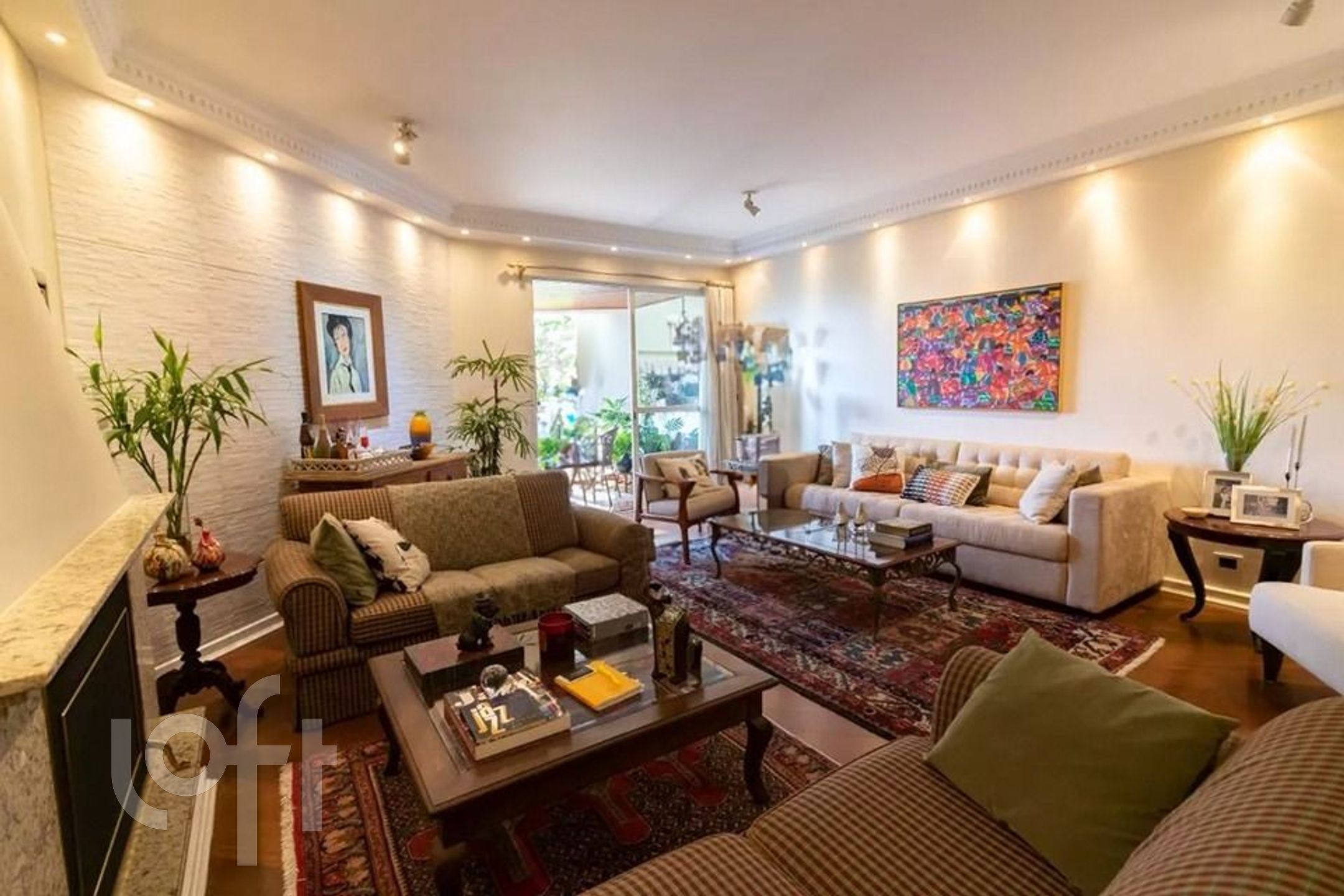 Espaçoso Apartamento no Brooklin Paulista