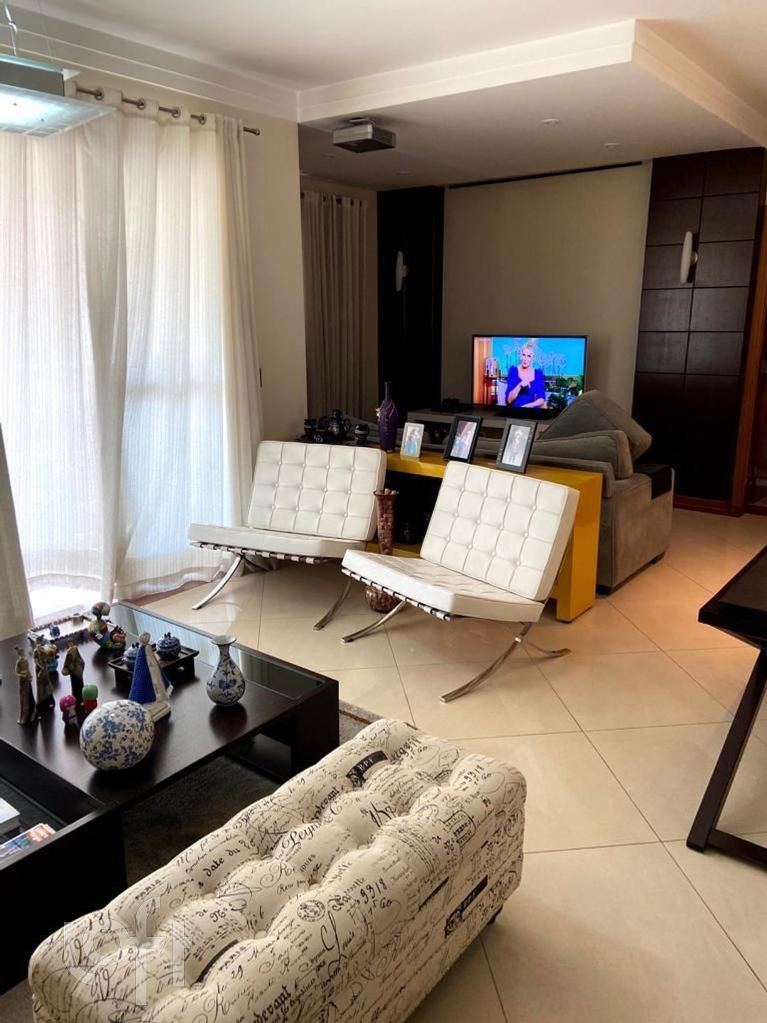 Apartamento à venda em Água Rasa com 144 m², 3 qua
