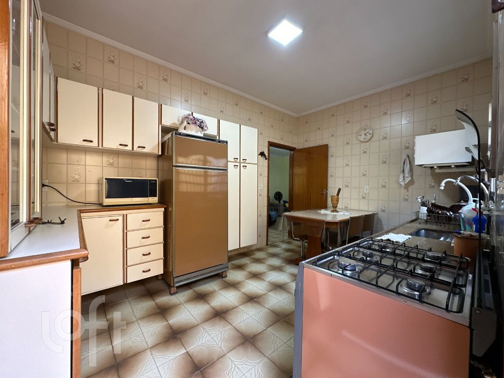 Casa à venda com 3 quartos, 182m² - Foto 14