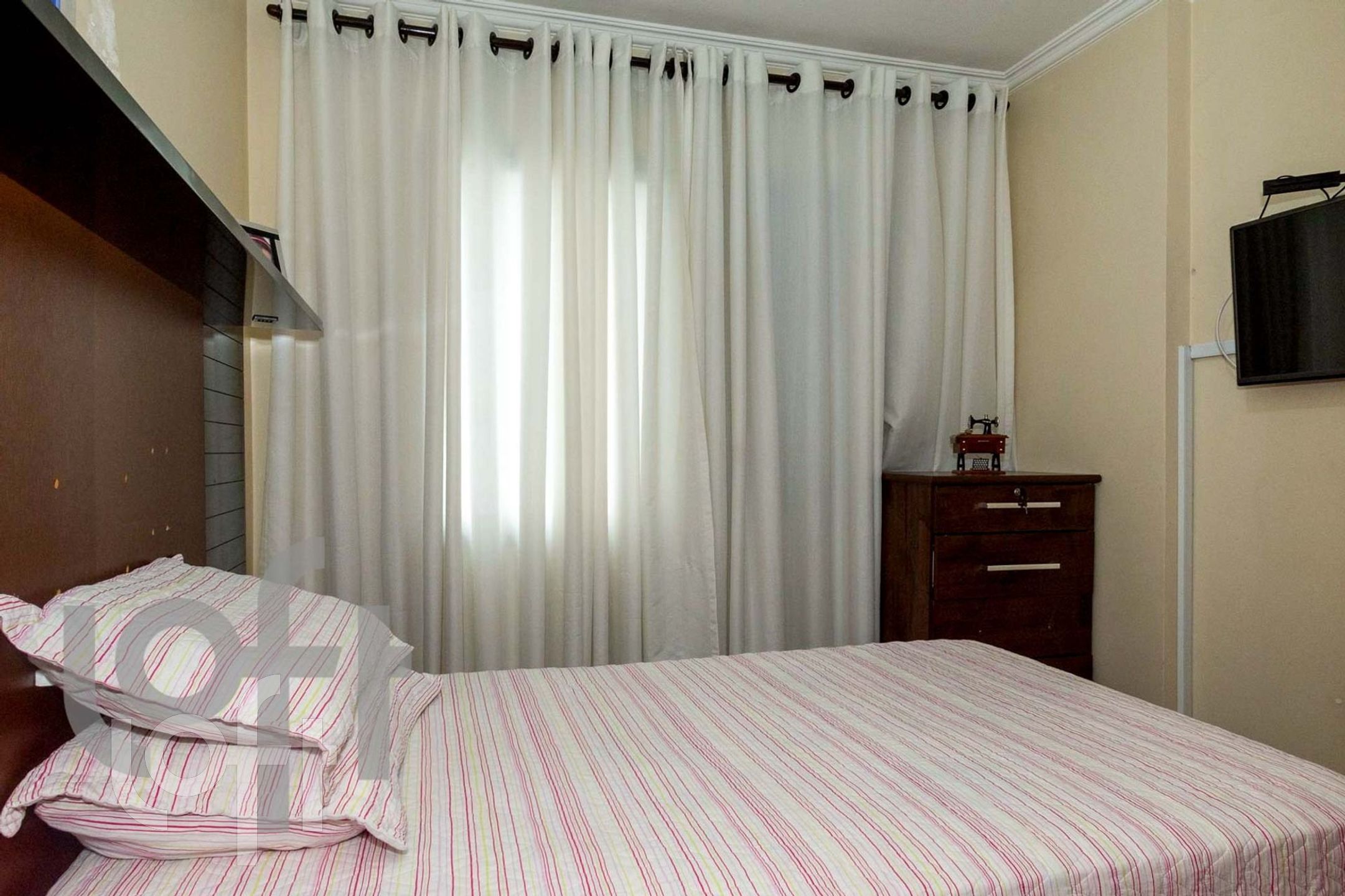 Apartamento à venda com 3 quartos, 85m² - Foto 13