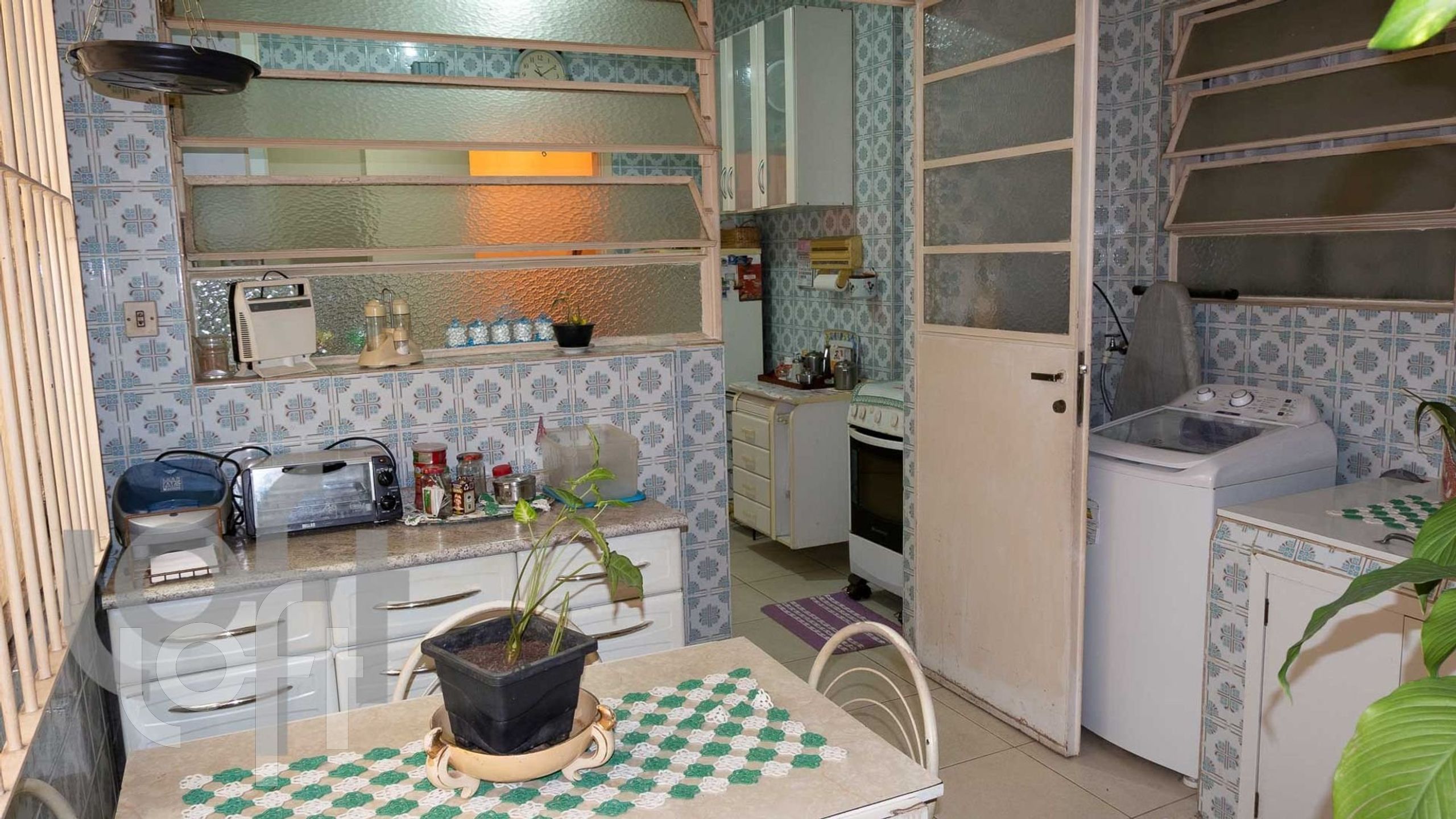 Apartamento à venda com 2 quartos, 140m² - Foto 13