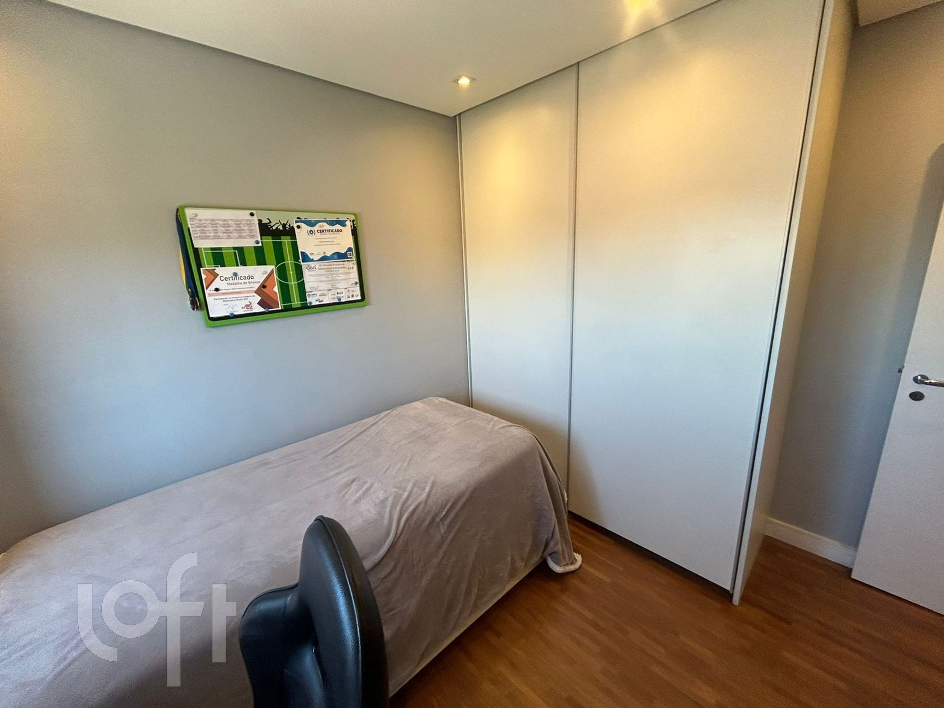 Apartamento à venda com 4 quartos, 119m² - Foto 17