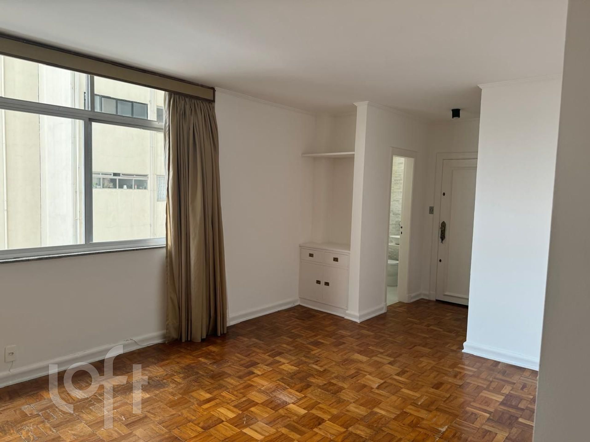 Apartamento à venda com 3 quartos, 160m² - Foto 1