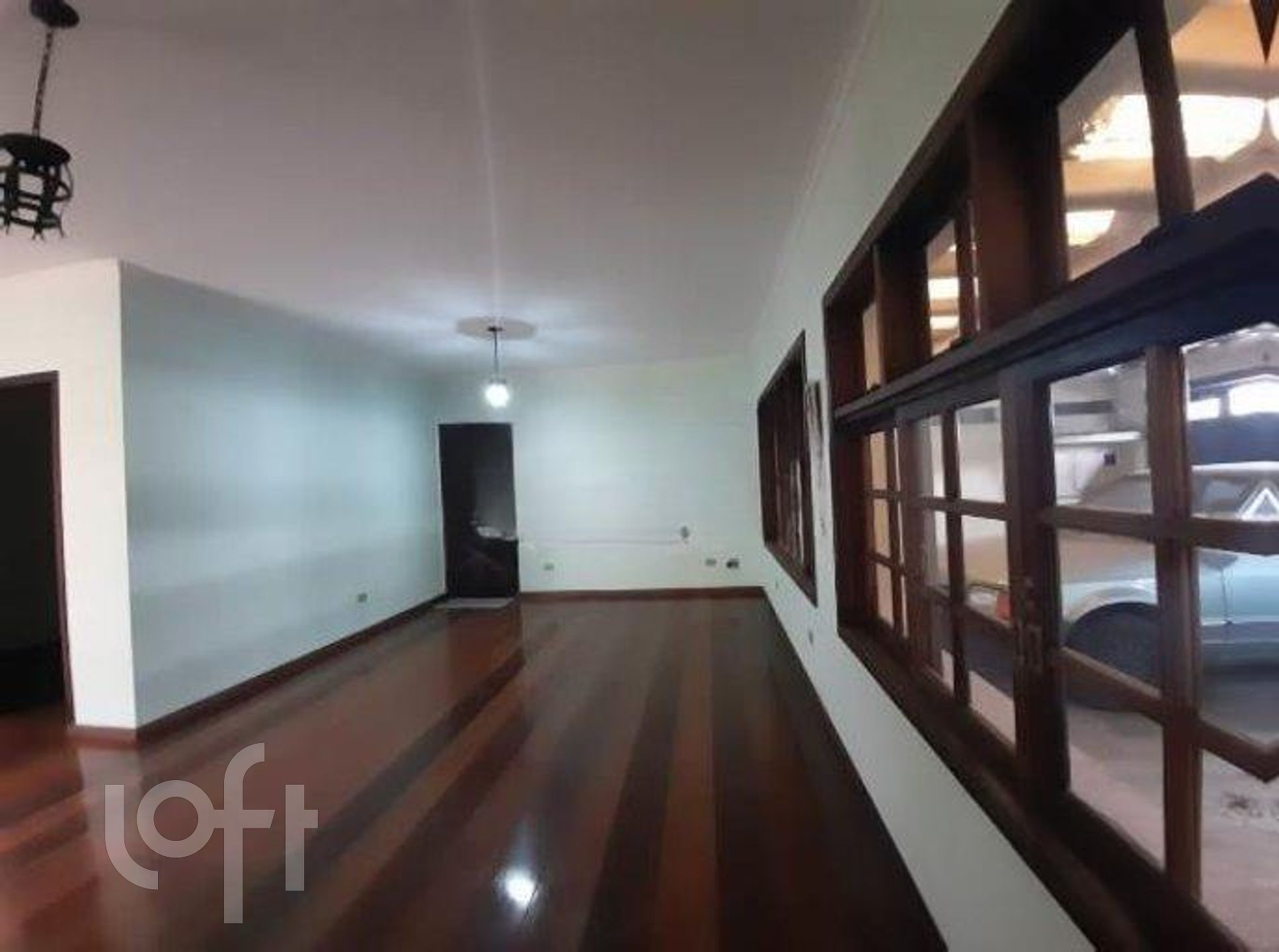 Casa à venda com 6 quartos, 390m² - Foto 2