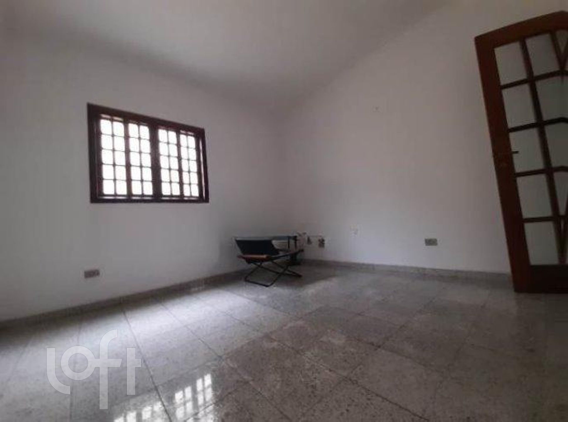 Casa à venda com 6 quartos, 390m² - Foto 11