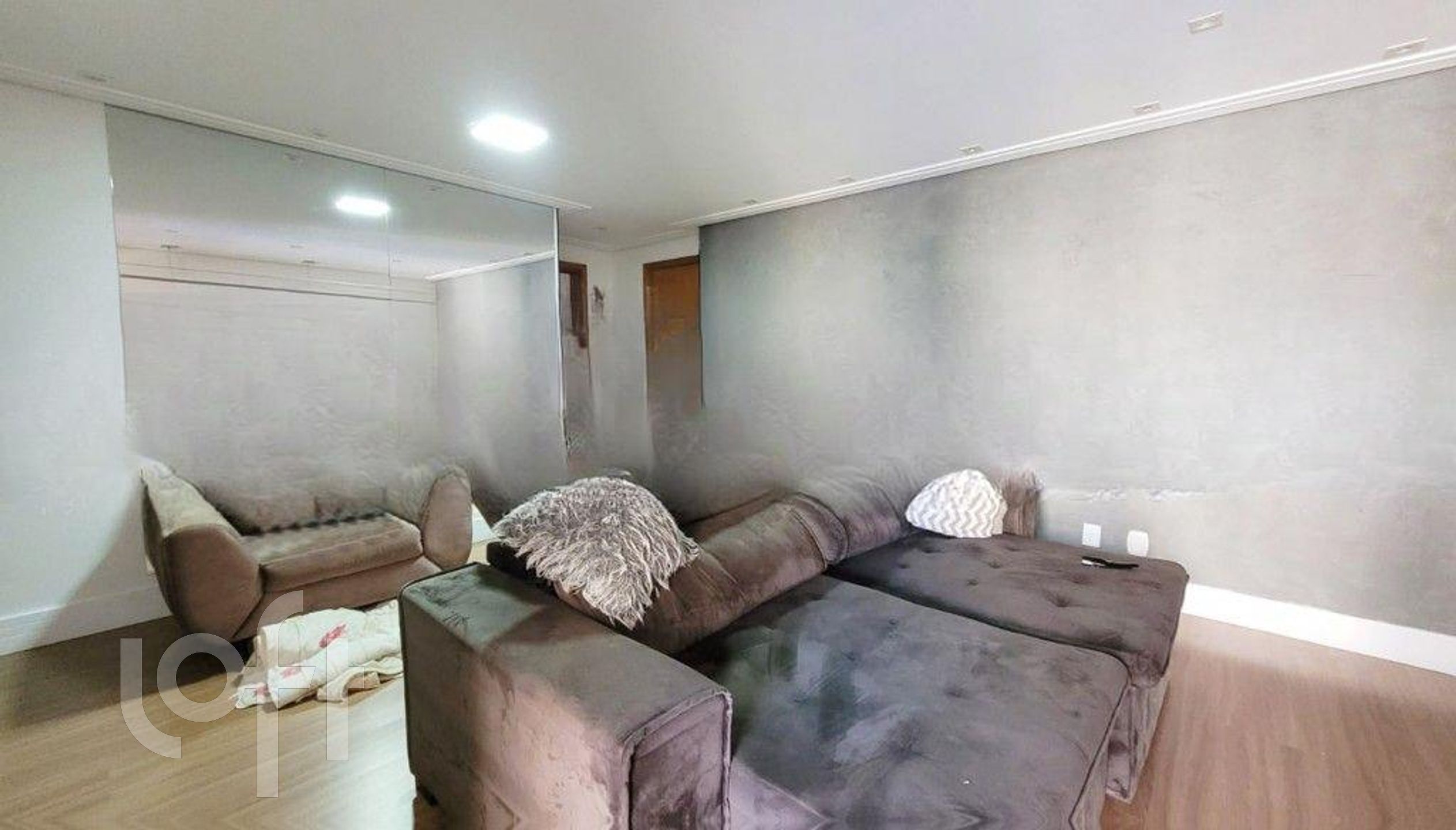 Apartamento à venda com 3 quartos, 85m² - Foto 1