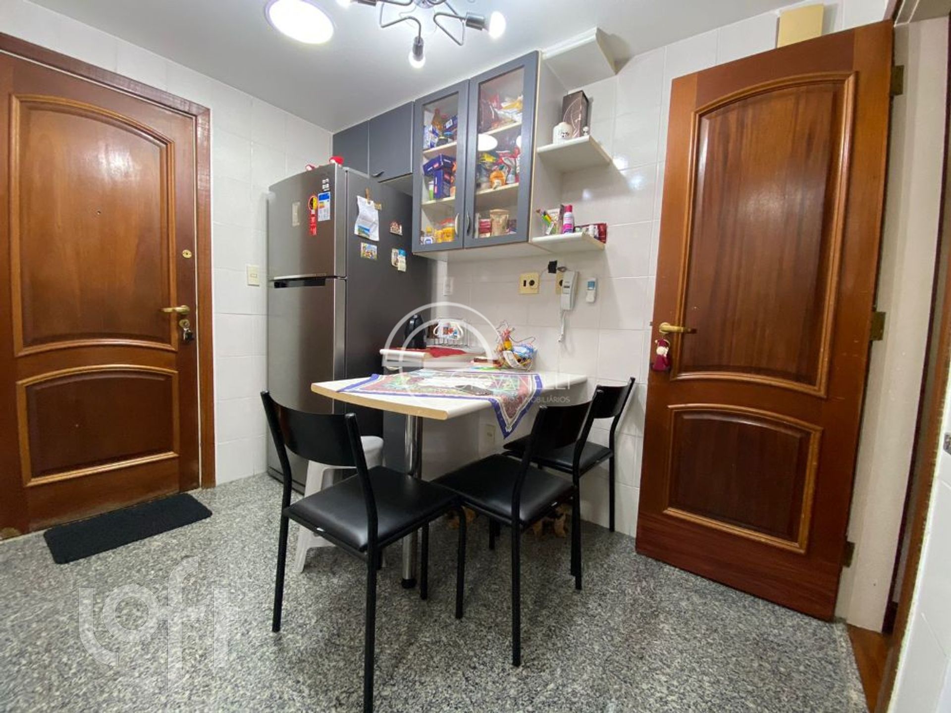 Apartamento à venda com 3 quartos, 146m² - Foto 17