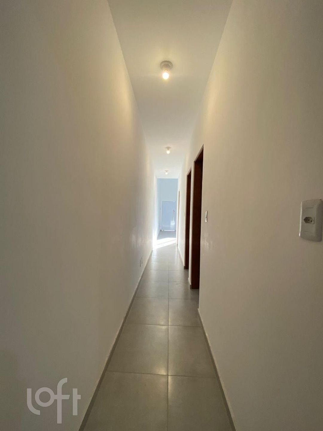 Casa à venda com 3 quartos, 83m² - Foto 13