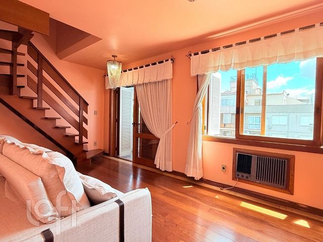 Apartamento com 239m², 3 dormitórios, 1 suíte, 2 vagas, Chácara das Pedras em Porto Alegre