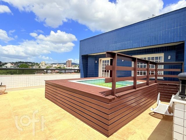 Apartamento com 239m², 3 dormitórios, 1 suíte, 2 vagas, Chácara das Pedras em Porto Alegre