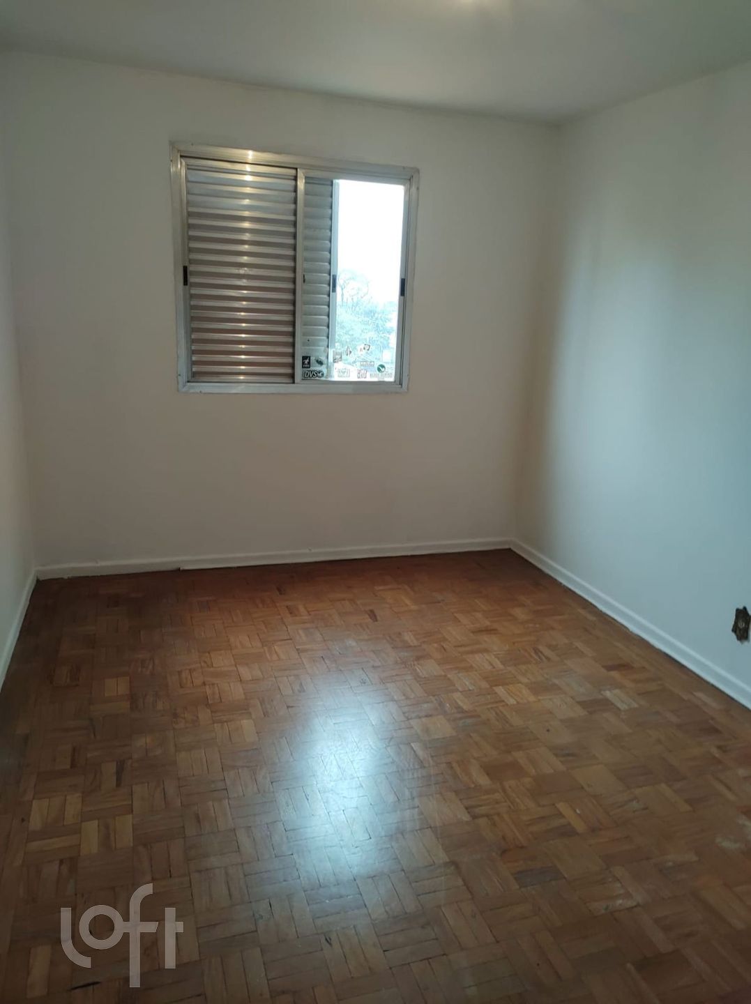 Apartamento à venda com 2 quartos, 70m² - Foto 3