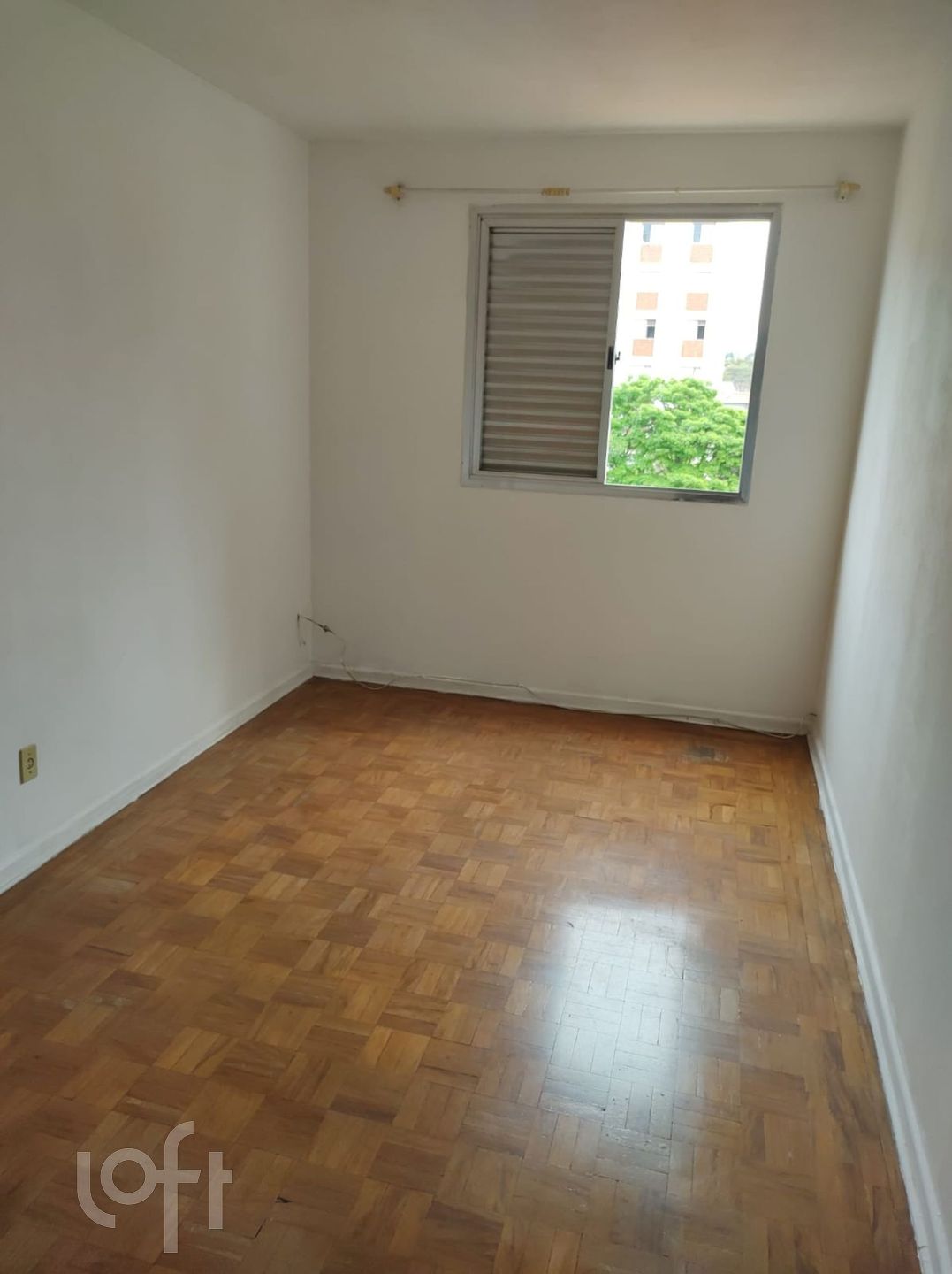 Apartamento à venda com 2 quartos, 70m² - Foto 4