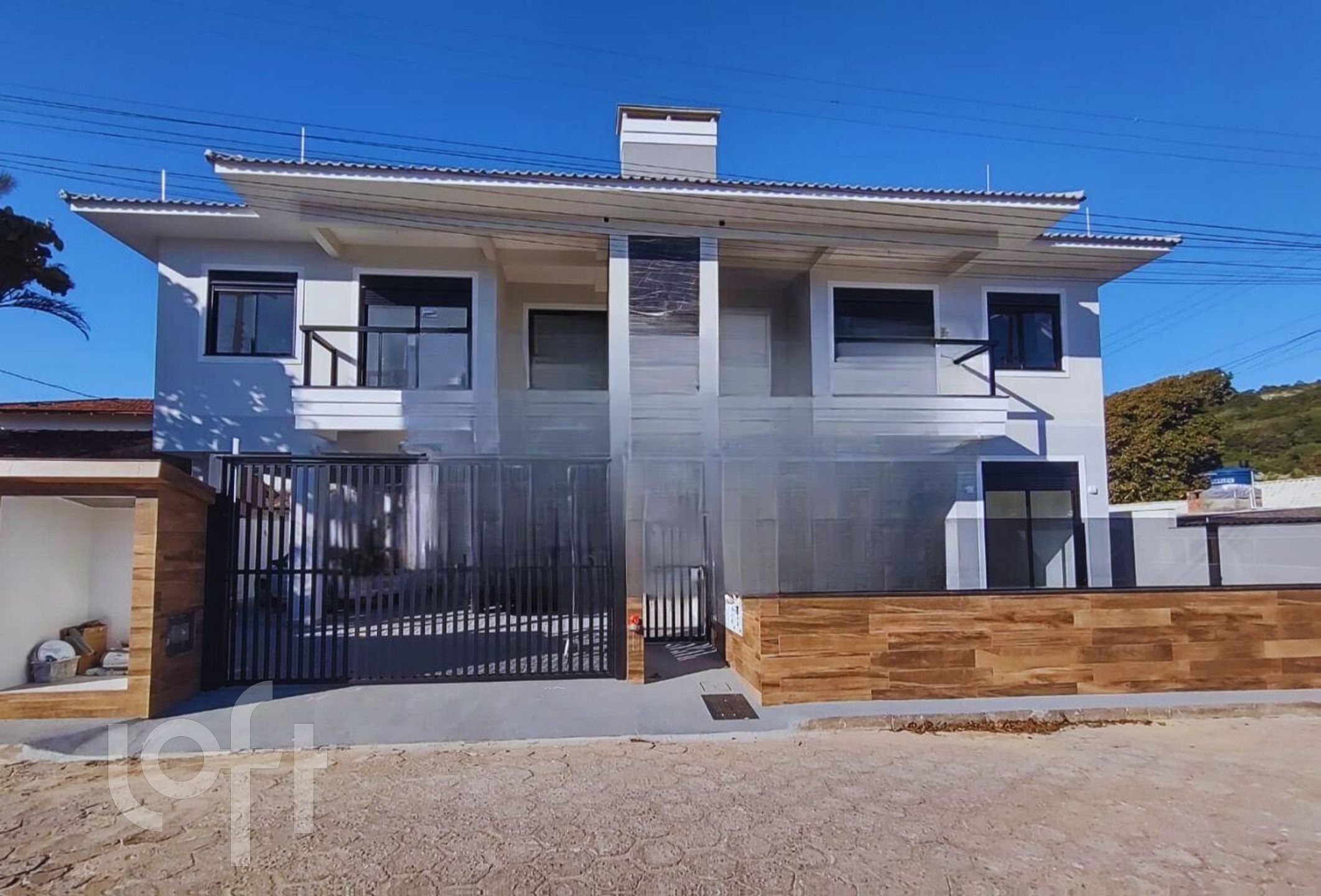 Apartamento à venda em Pinheira com 79 m², 2 quartos, 1 suíte, 1 vaga