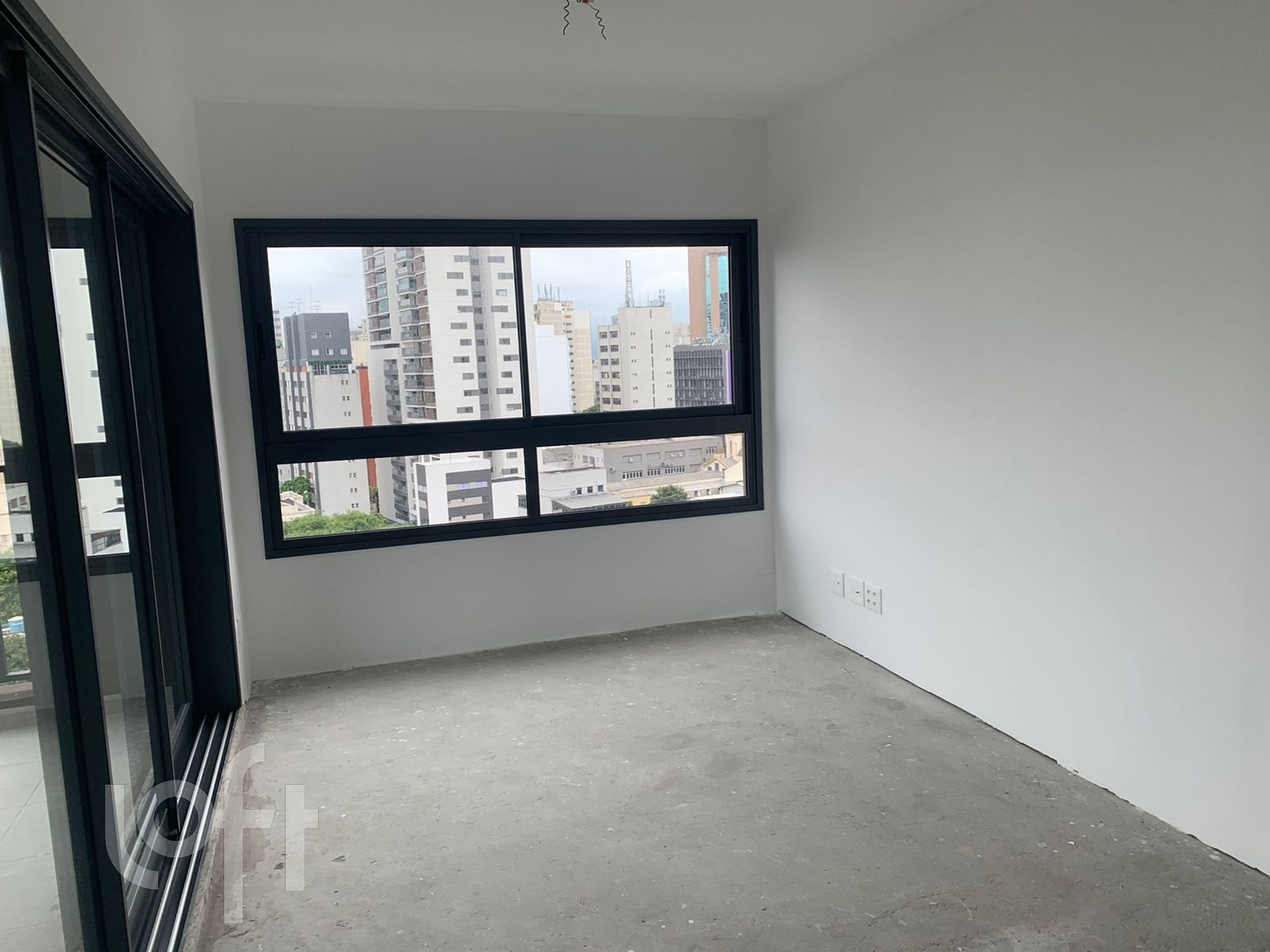 Apartamento à venda com 2 quartos, 68m² - Foto 1