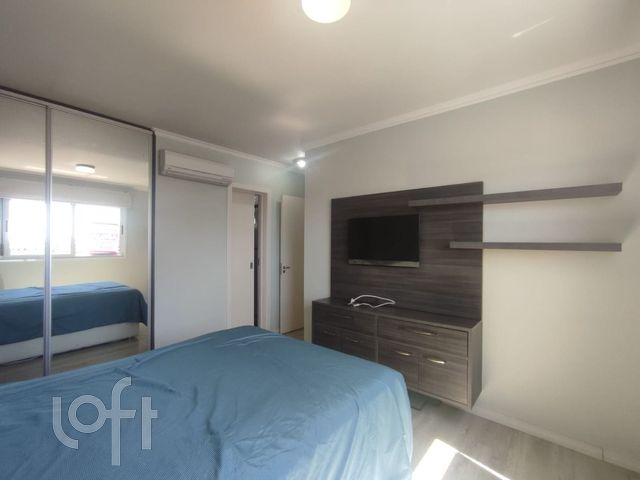 Apartamento com 71m², 2 dormitórios, 1 suíte, 2 vagas, Cristo Redentor em Porto Alegre