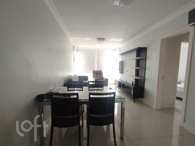 Apartamento com 71m², 2 dormitórios, 1 suíte, 2 vagas, Cristo Redentor em Porto Alegre