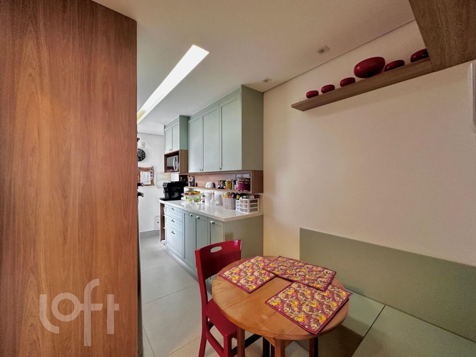 Apartamento à venda com 3 quartos, 134m² - Foto 32