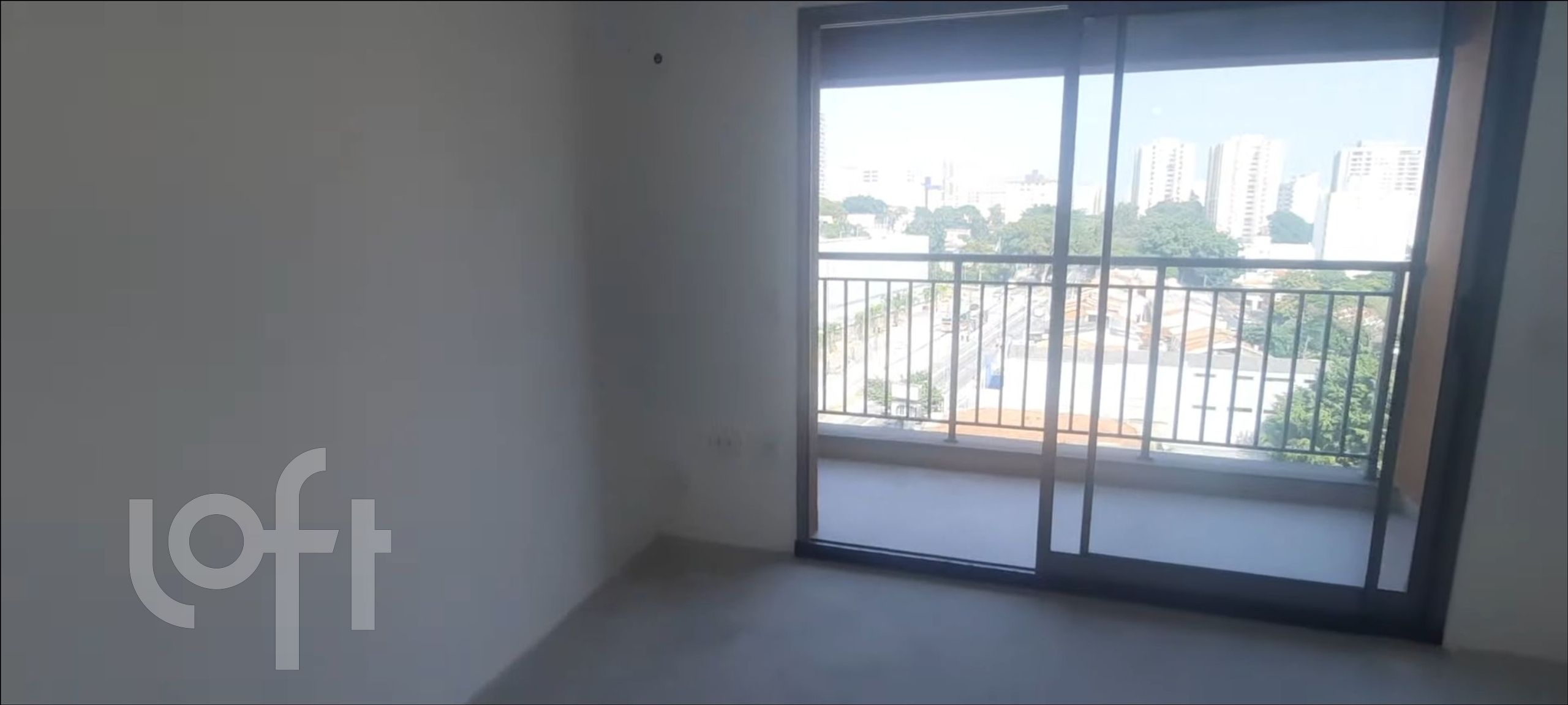 Apartamento à venda com 1 quarto, 27m² - Foto 1