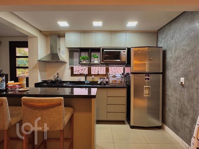 Apartamento com 64m², 2 dormitórios, 1 vaga, Petrópolis em Porto Alegre