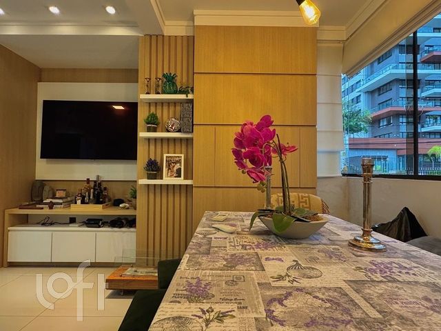 Apartamento com 64m², 2 dormitórios, 1 vaga, Petrópolis em Porto Alegre