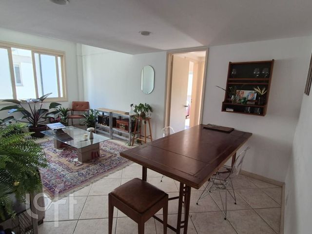 Apartamento com 84m², 2 dormitórios, 1 vaga, Bom Fim em Porto Alegre