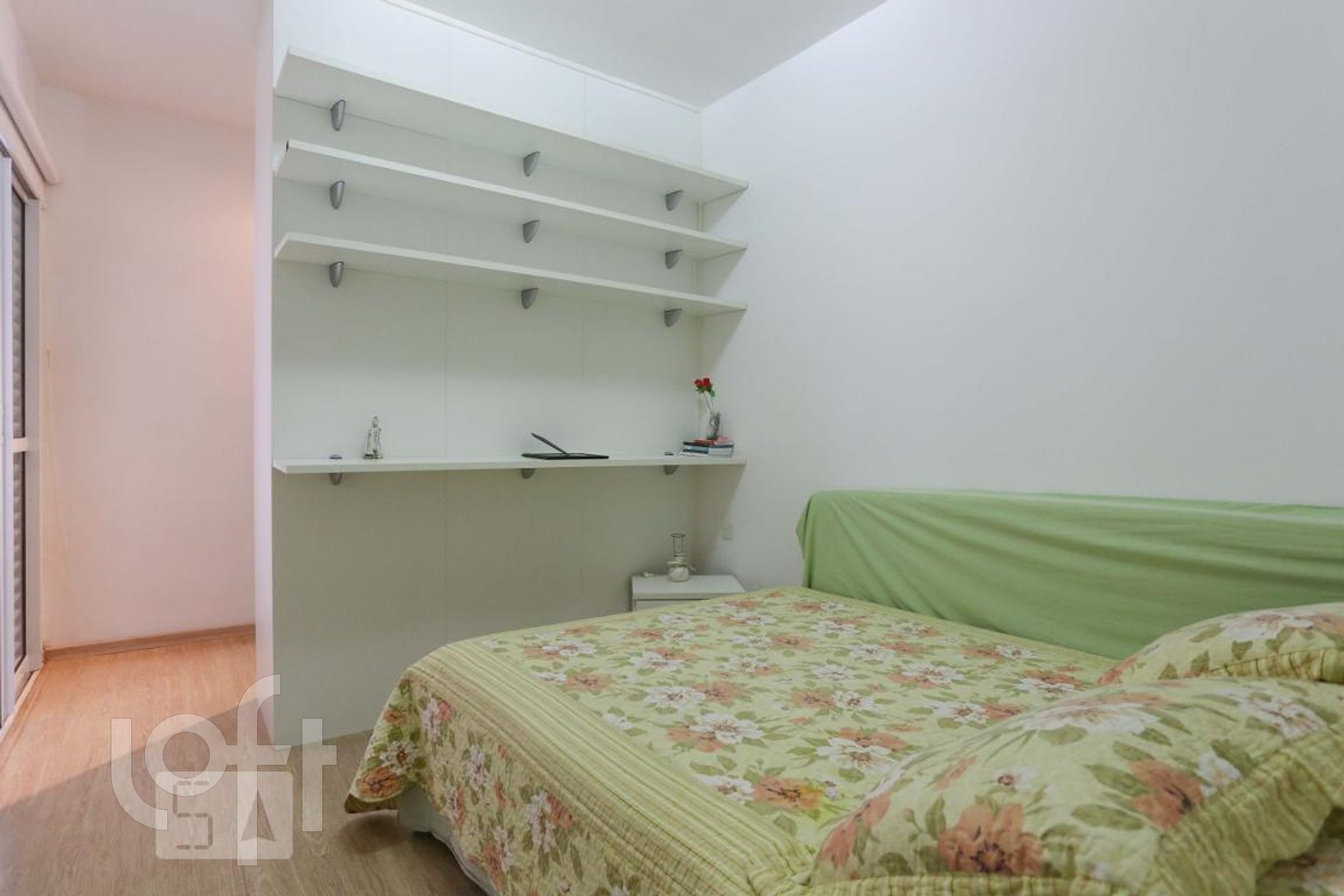 Apartamento à venda com 2 quartos, 106m² - Foto 25