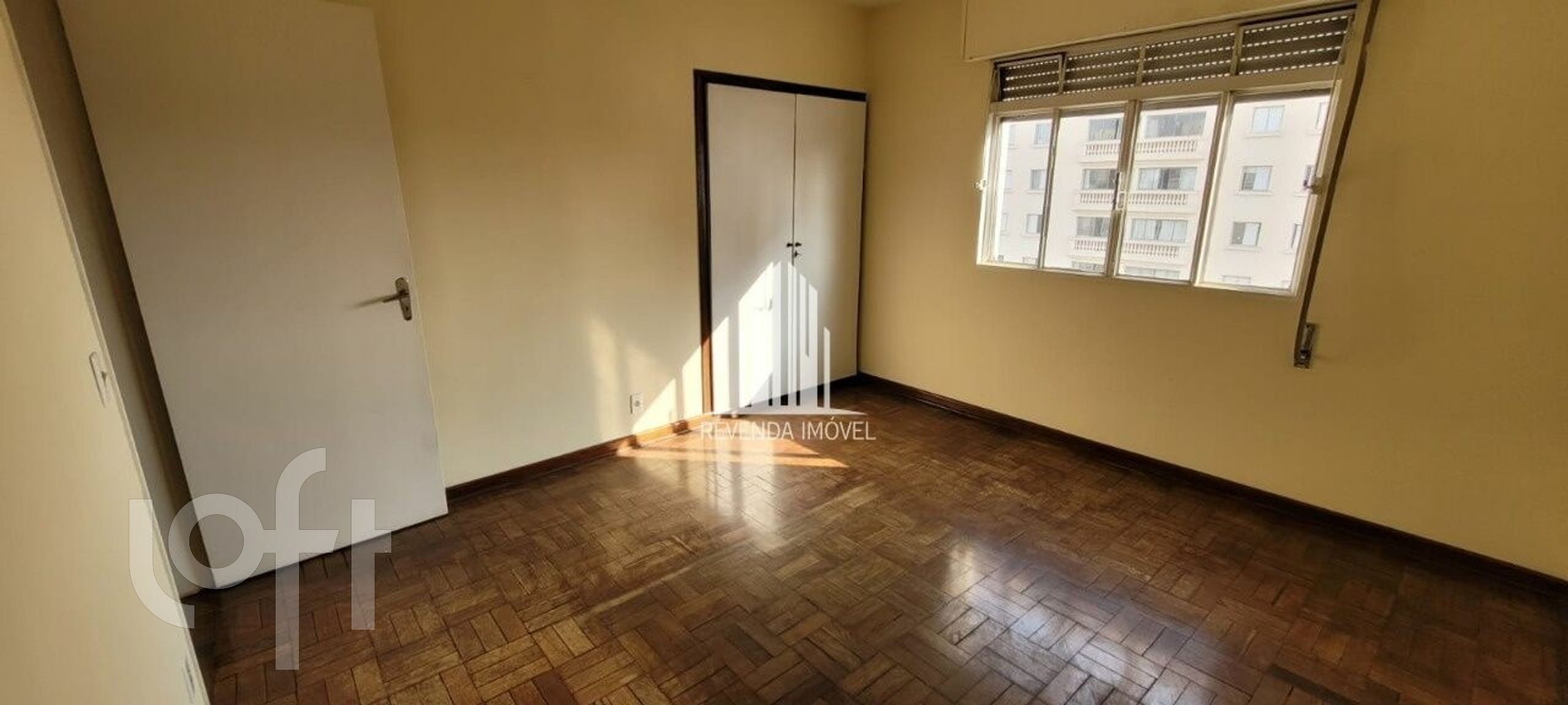 Apartamento à venda com 3 quartos, 162m² - Foto 1