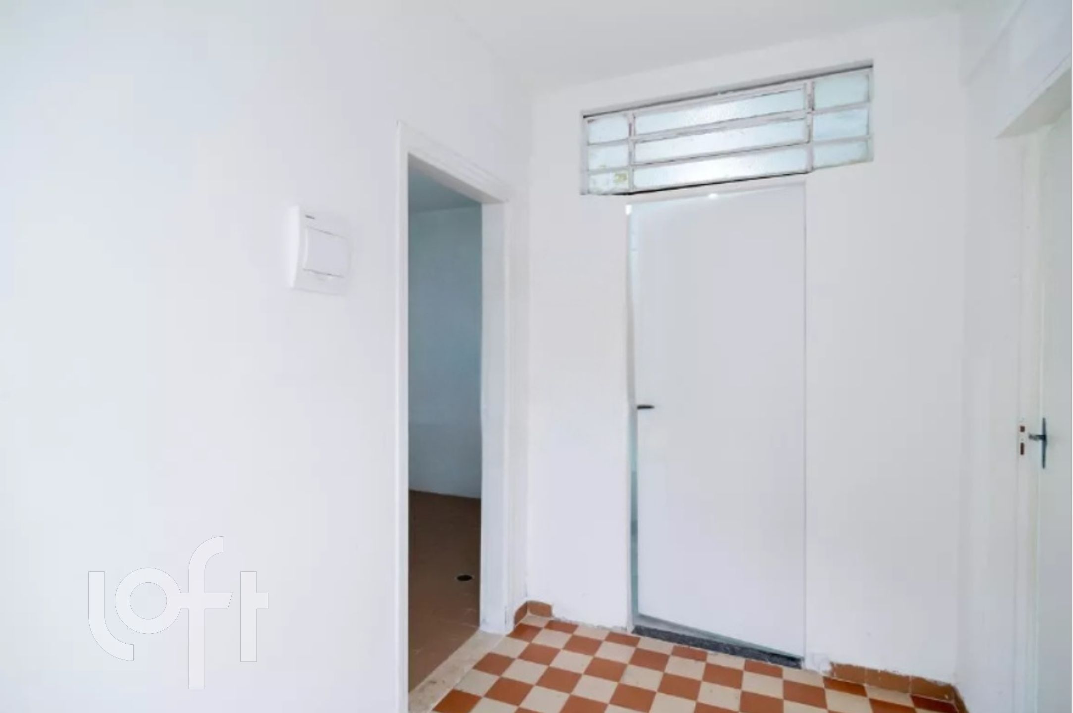 Casa à venda com 1 quarto, 45m² - Foto 2