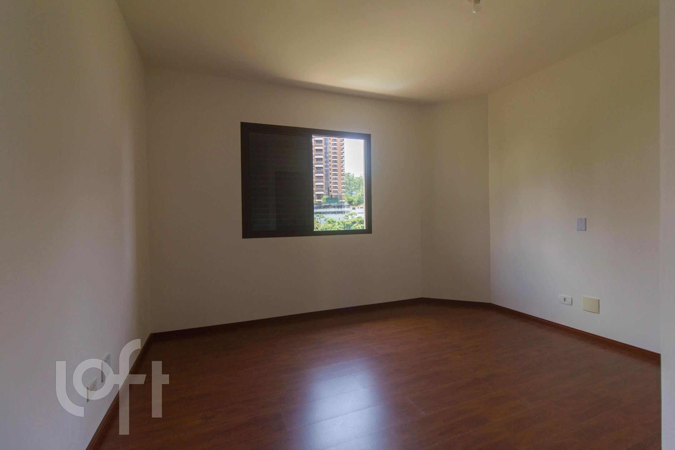 Apartamento à venda com 3 quartos, 119m² - Foto 11