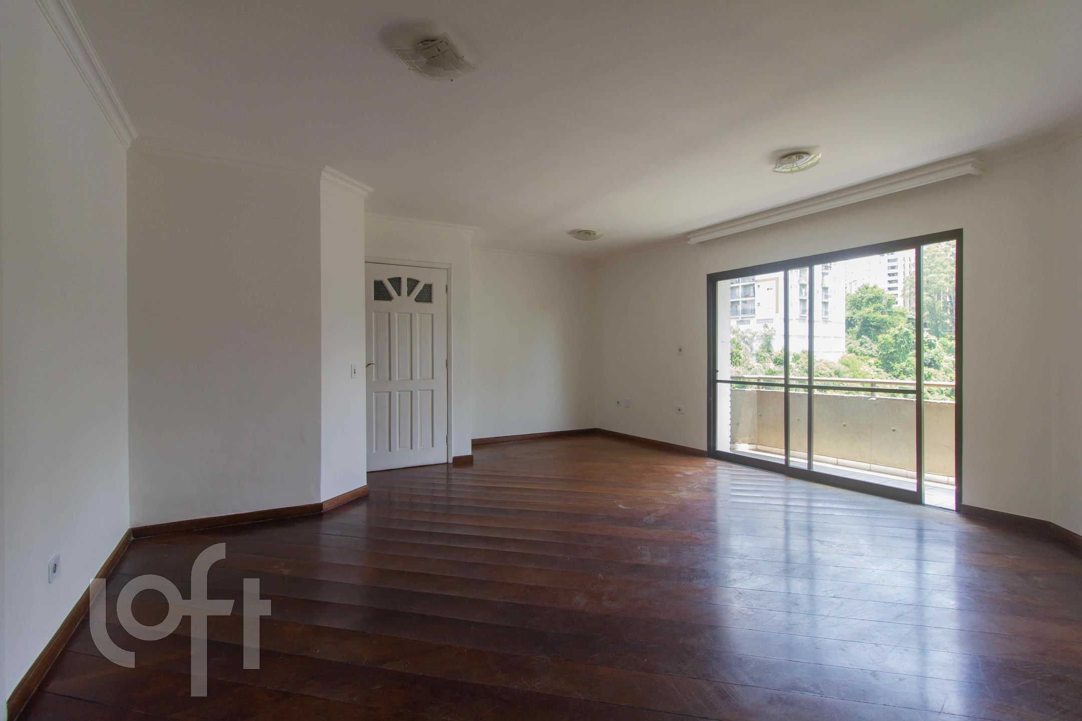 Apartamento à venda com 3 quartos, 119m² - Foto 9