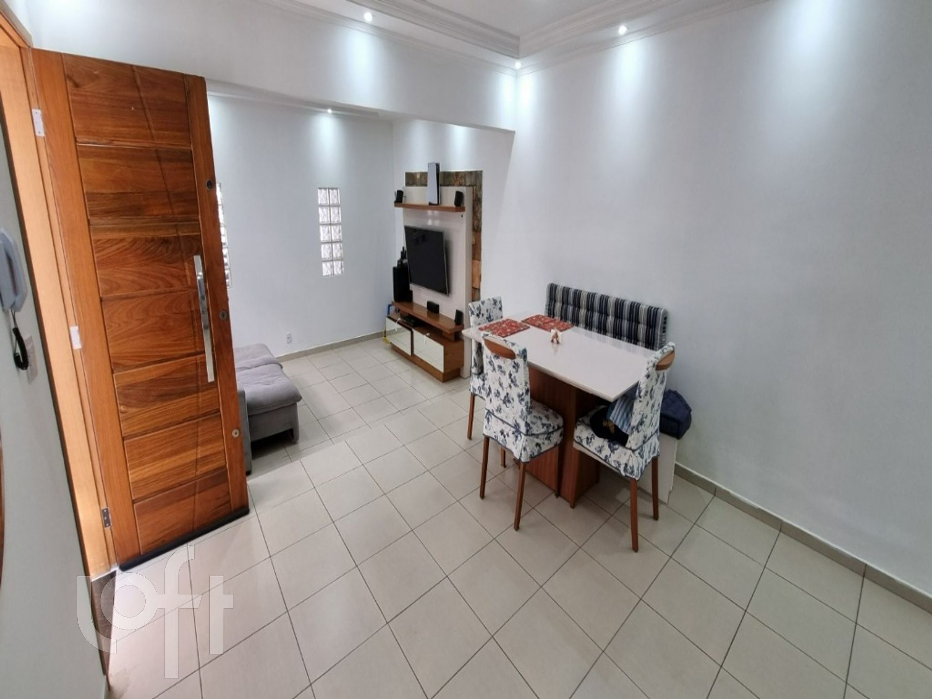 Casa à venda com 3 quartos, 230m² - Foto 7