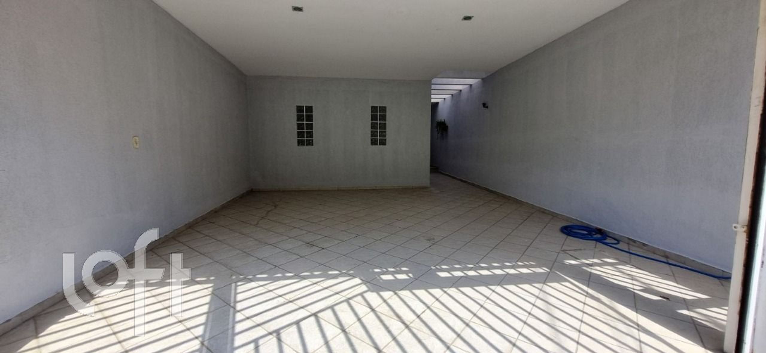 Casa à venda com 3 quartos, 230m² - Foto 30