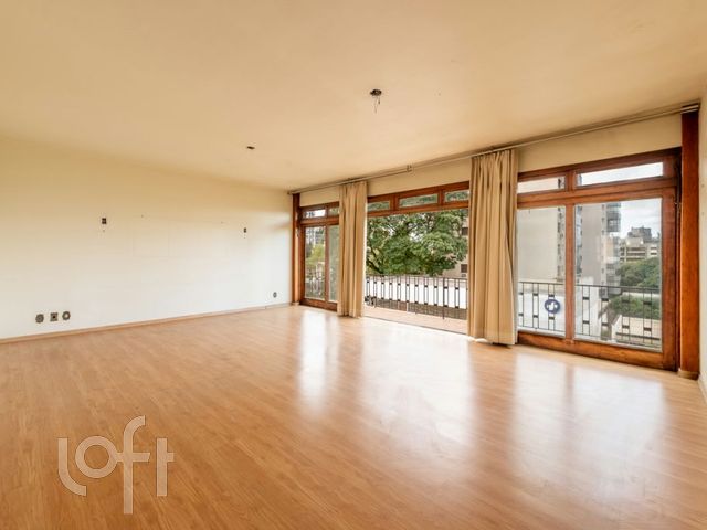 Apartamento com 169m², 3 dormitórios, 1 suíte, 1 vaga, Bela Vista em Porto Alegre