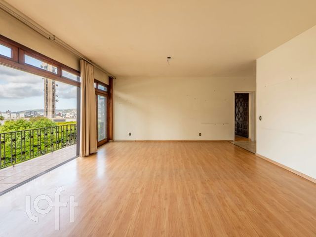 Apartamento com 169m², 3 dormitórios, 1 suíte, 1 vaga, Bela Vista em Porto Alegre