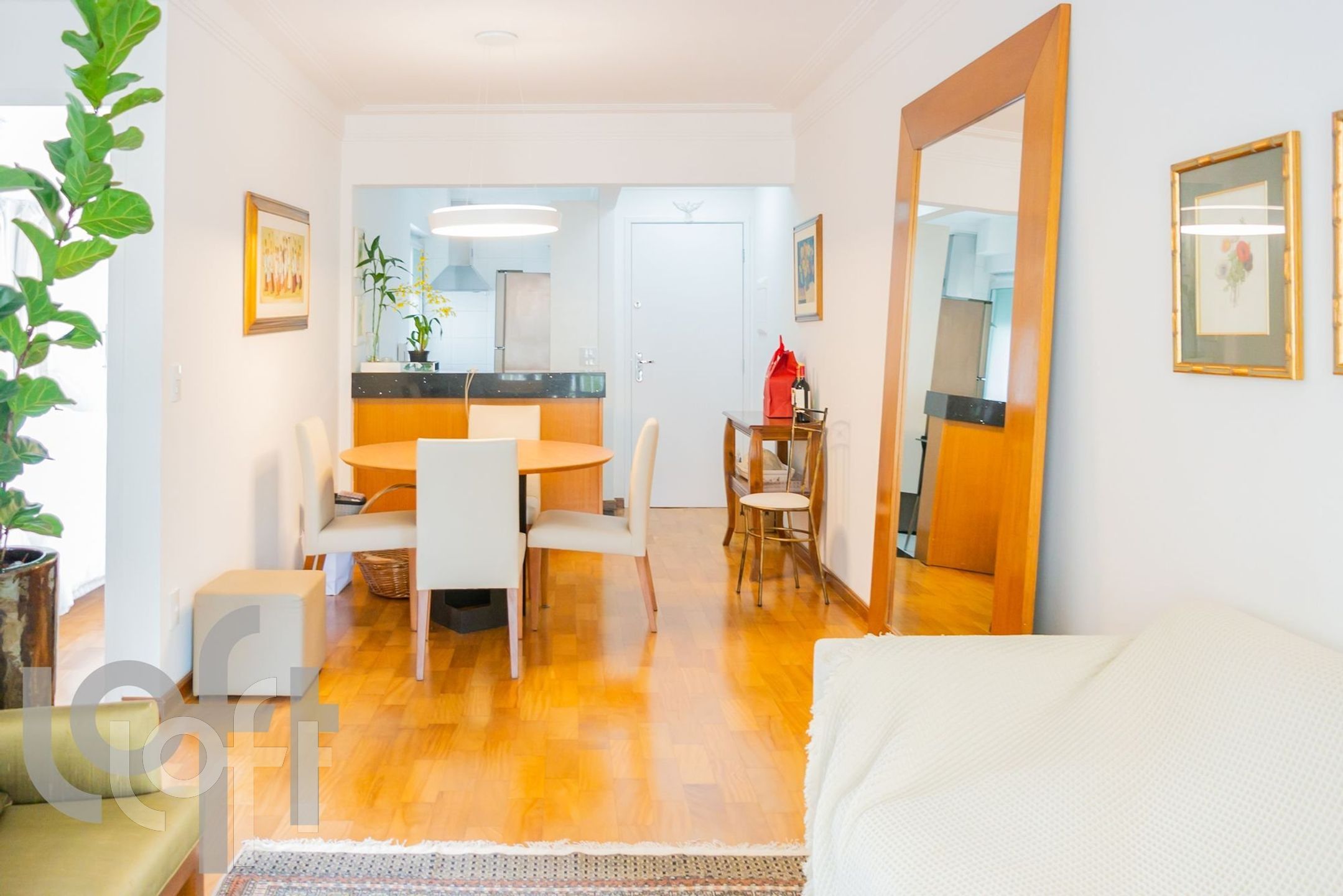 Apartamento à venda com 2 quartos, 68m² - Foto 11