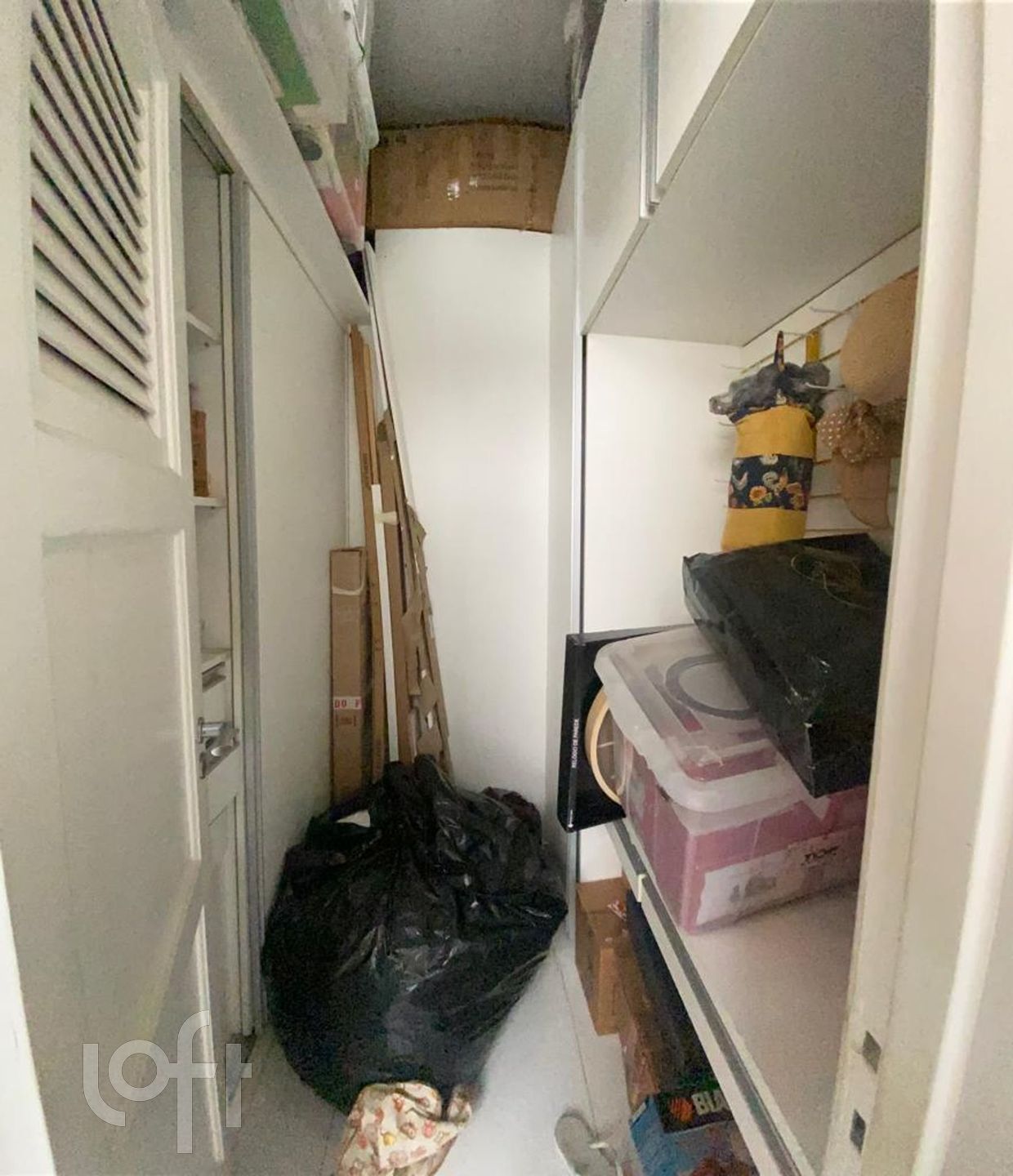 Apartamento à venda com 3 quartos, 149m² - Foto 2