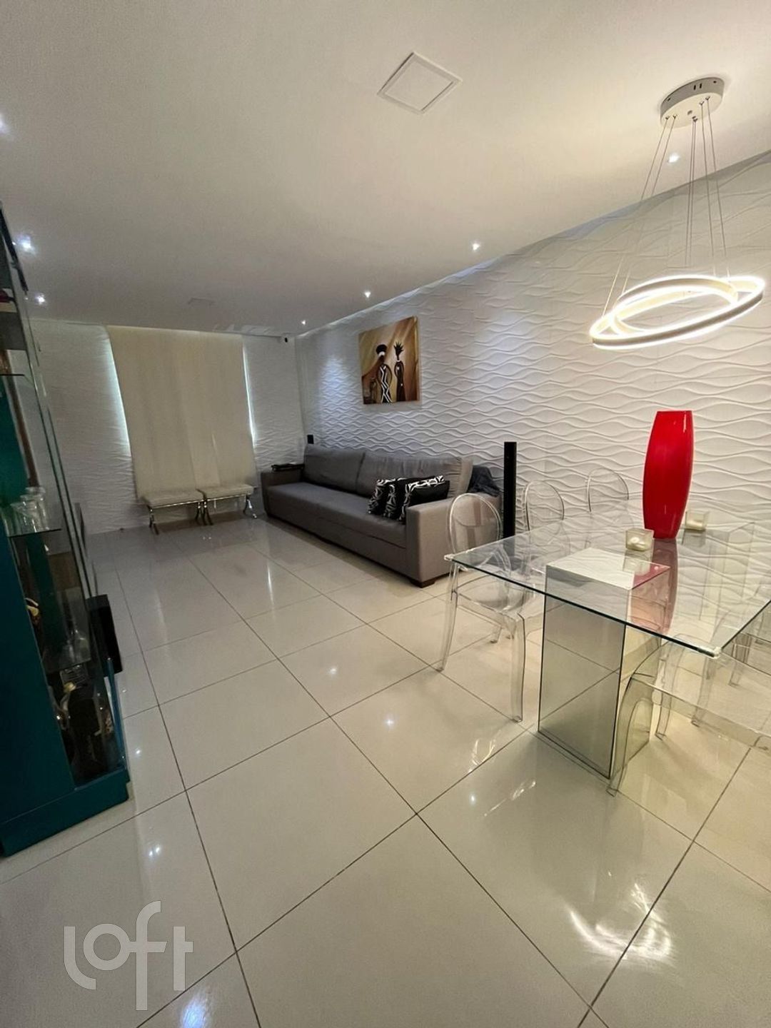 Casa à venda em Taquara com 200 m², 3 quartos, 3 suítes, 2 vagas