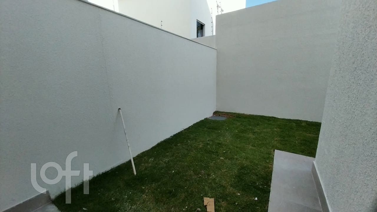 Apartamento à venda com 2 quartos, 54m² - Foto 2