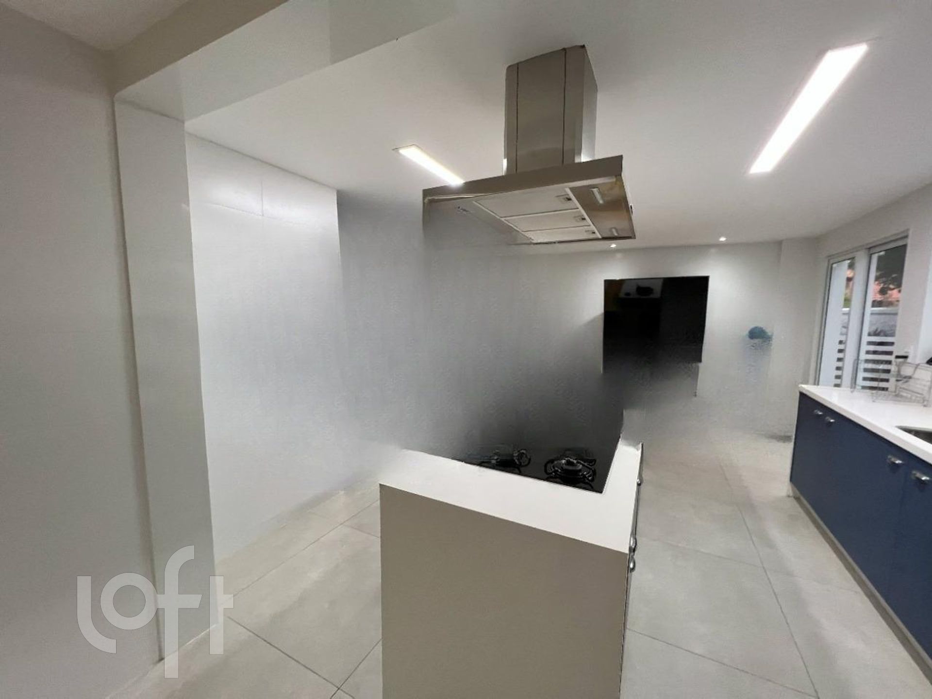 Casa à venda com 5 quartos, 600m² - Foto 42