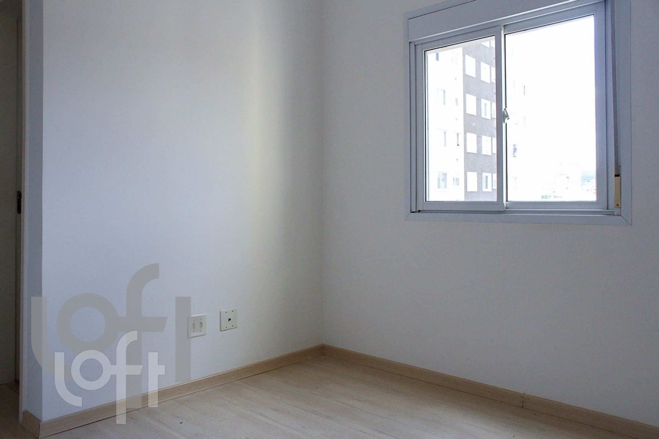 Apartamento à venda com 3 quartos, 97m² - Foto 9