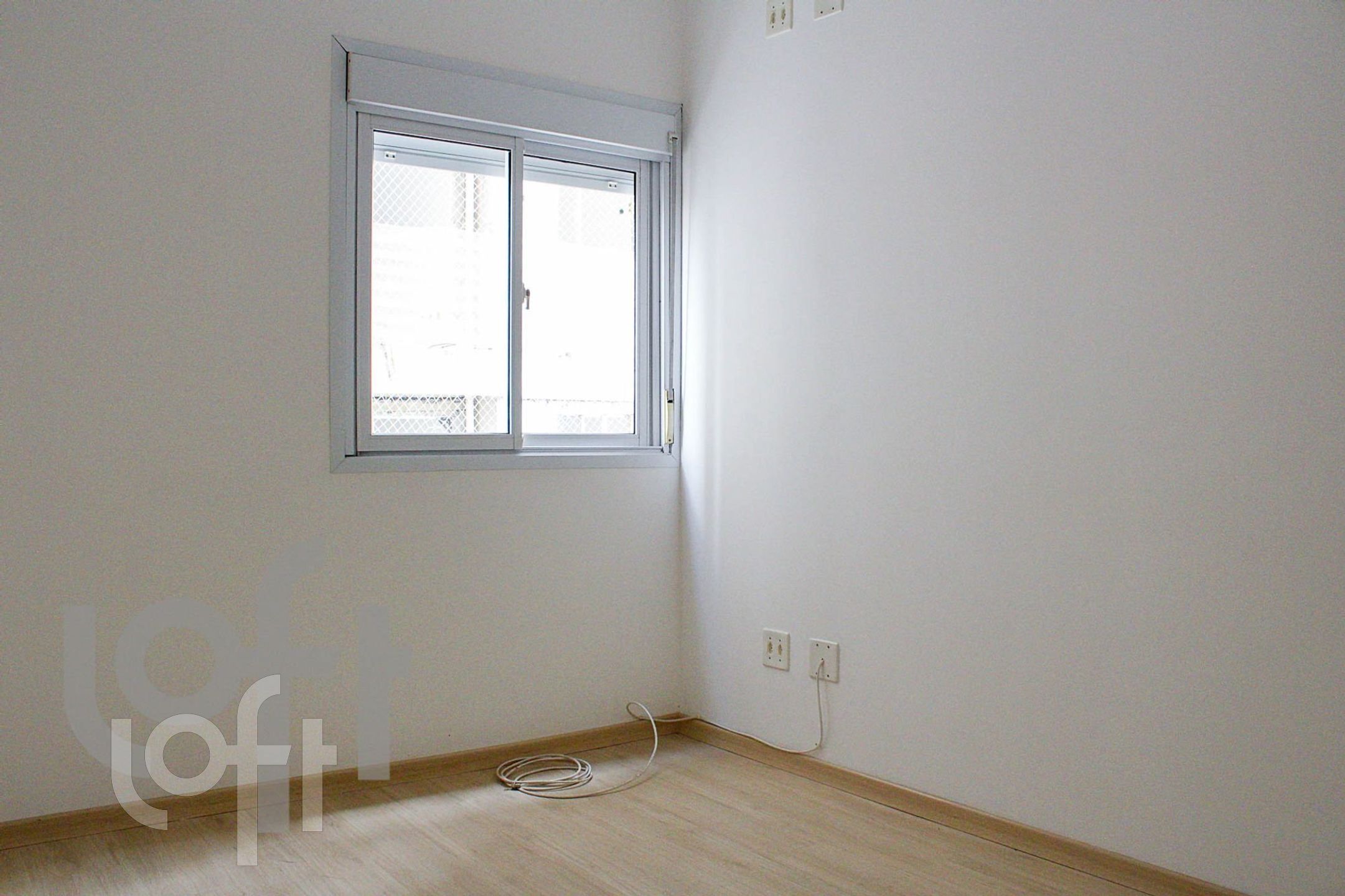 Apartamento à venda com 3 quartos, 97m² - Foto 4