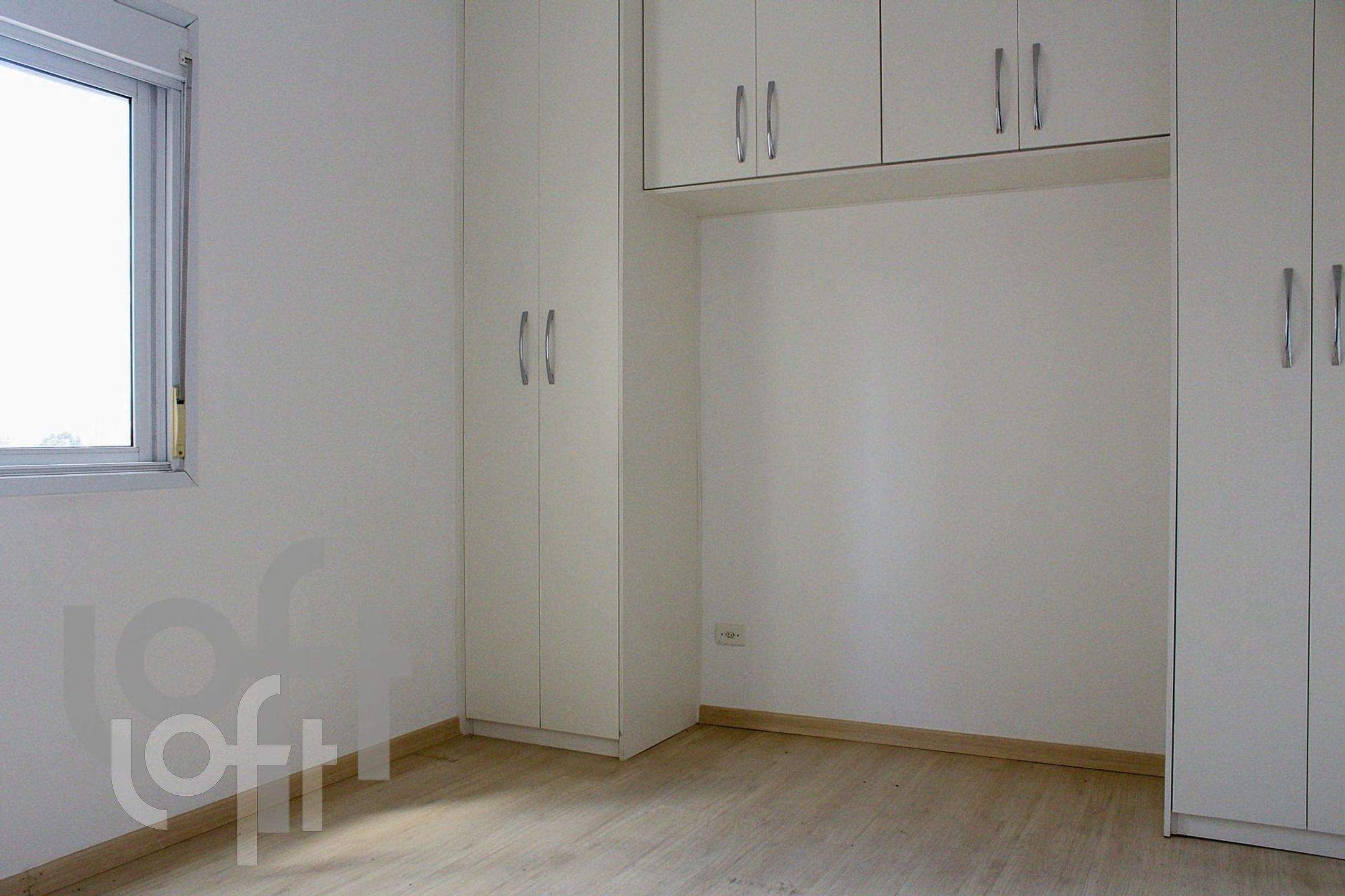 Apartamento à venda com 3 quartos, 97m² - Foto 3