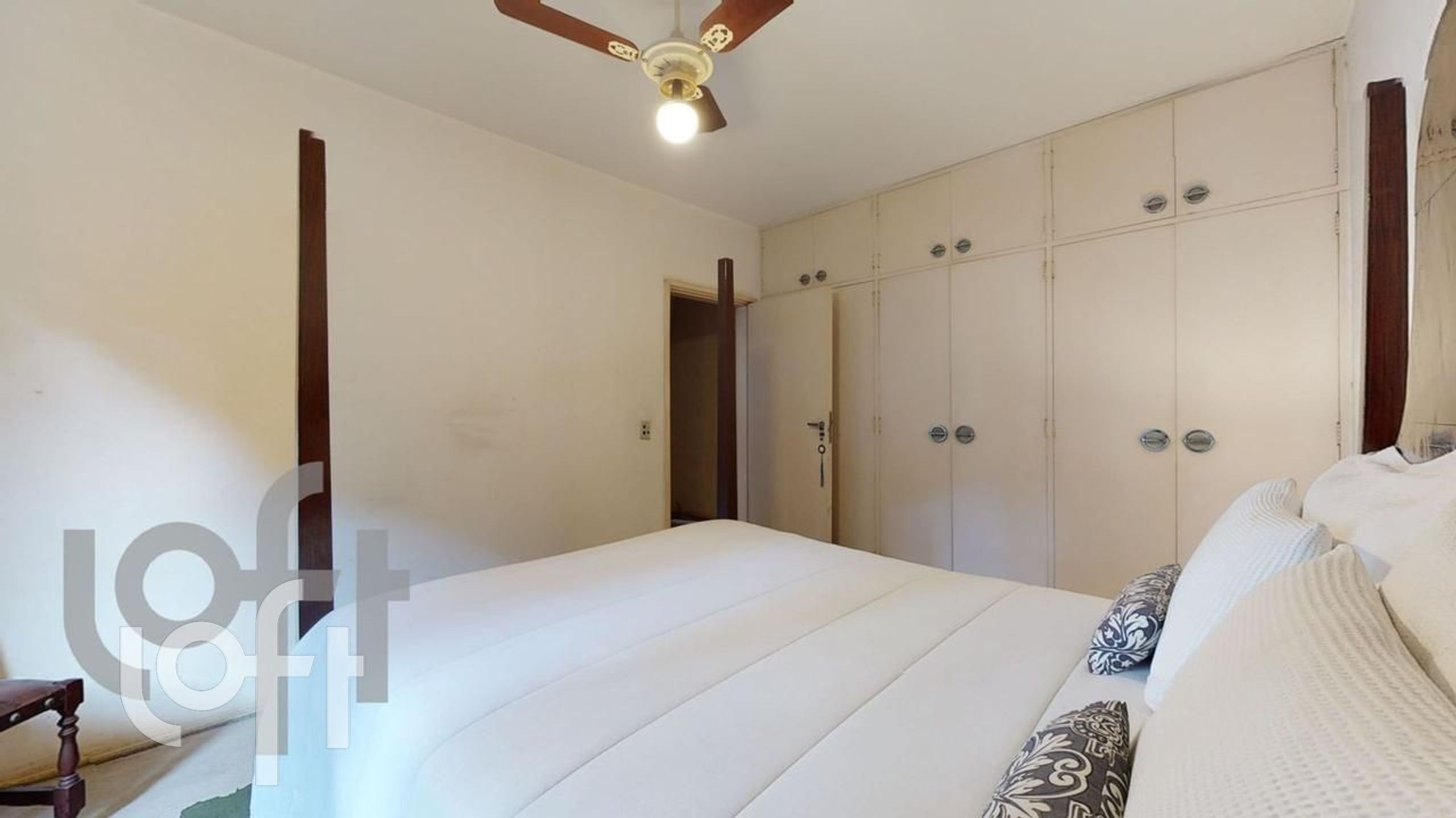 Apartamento à venda com 3 quartos, 120m² - Foto 2